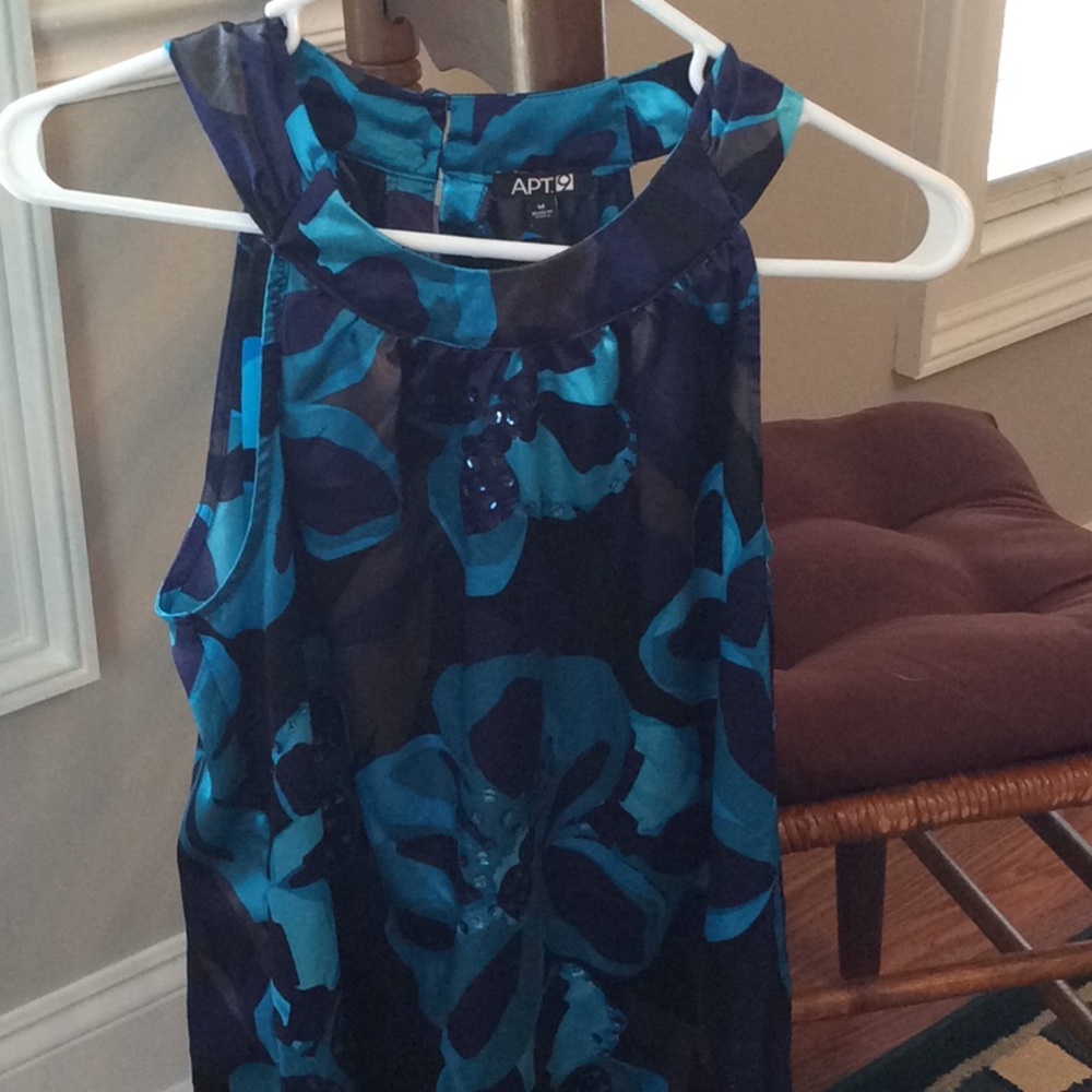 Woman’s tank